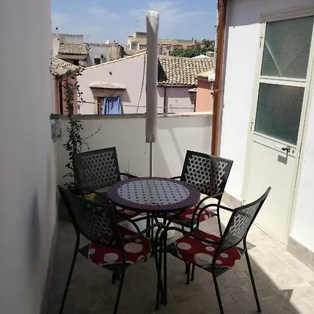 Apartment La Casa Di Alia Syracuse
